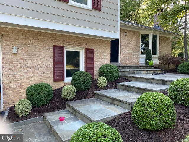 Foto del edificio - 8812 Liberty Ln