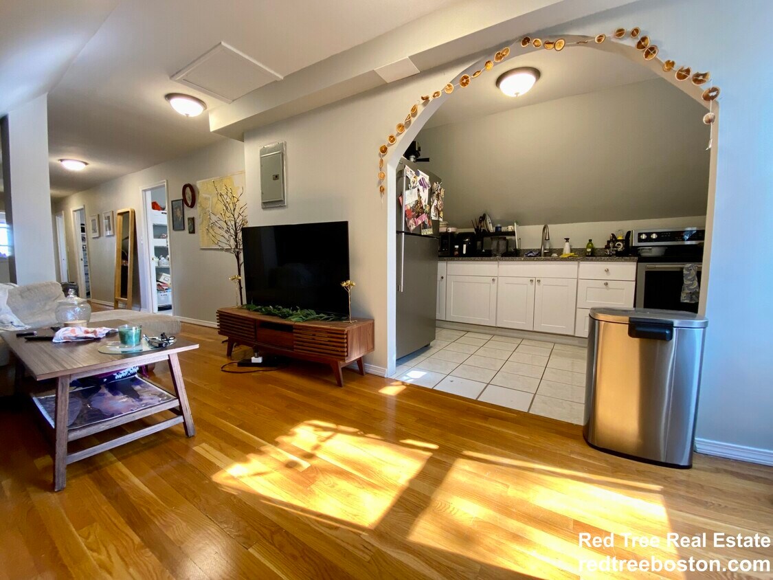Foto principal - 3142 Washington St