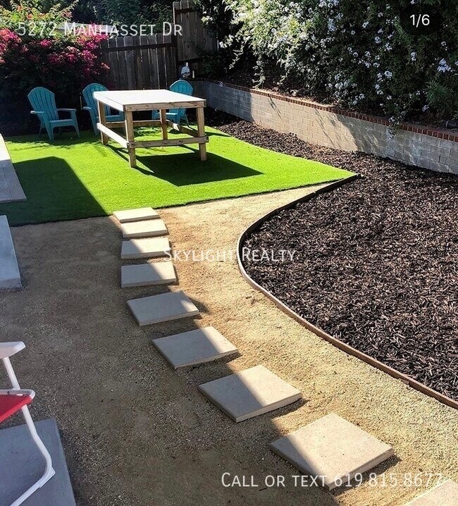 Building Photo - 5272 Manhasset Dr