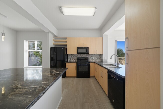 Foto del edificio - 3505 Sage Rd