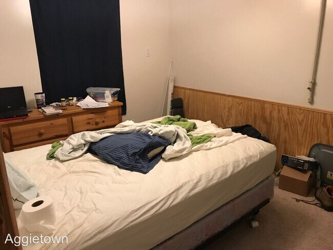 Foto del edificio - 4 br, 2 bath House - 1305 Pierre