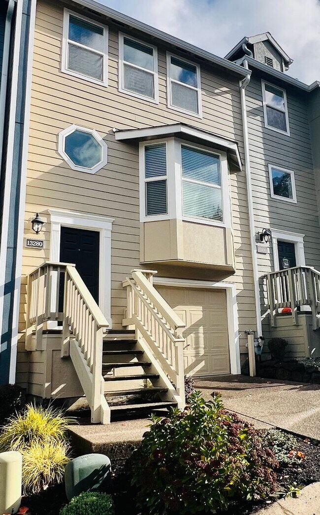 Photo - Beautifully Updated Townhouse with New Car...