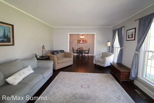 Foto del edificio - 3 br, 2 bath House - 524 Benton Court