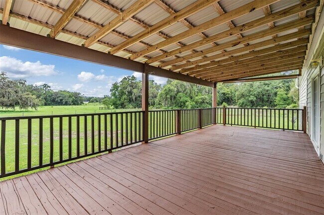Building Photo - 33212 McCabe Rd
