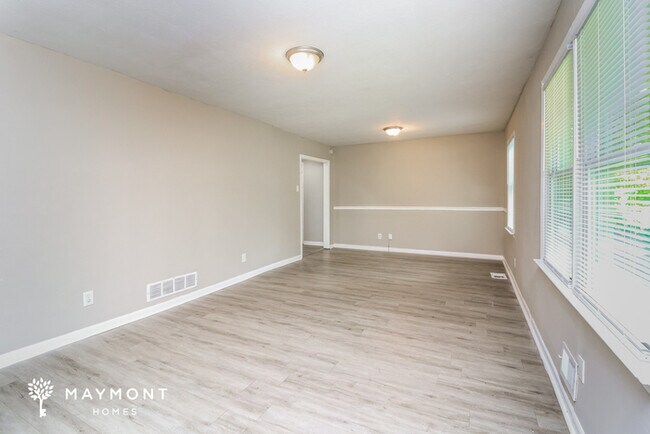Foto del edificio - 1631 Pendley Dr