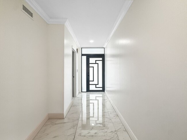 Foto del edificio - 16506 Bridge End Rd