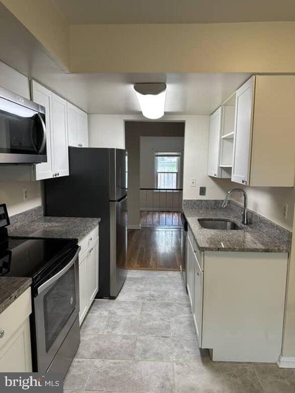 Building Photo - 4939 McFarland Dr