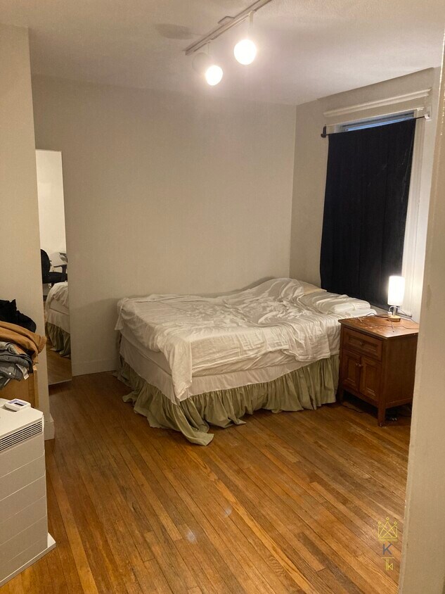 Foto principal - 1673 Commonwealth Ave