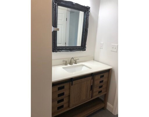 Foto del edificio - 571 Nantasket Ave