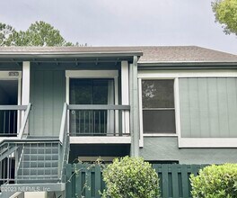 Building Photo - 8797 Como Lake Dr