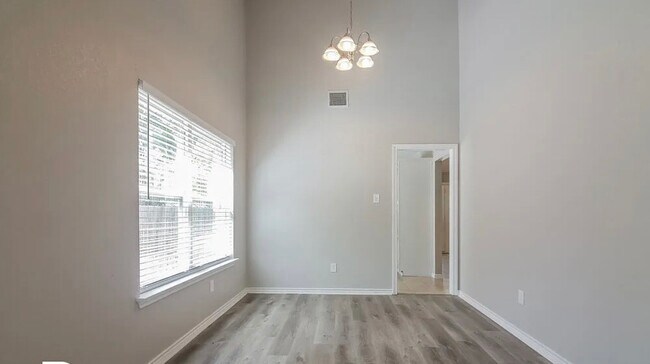 Foto del edificio - 2119 Belmont Park Dr