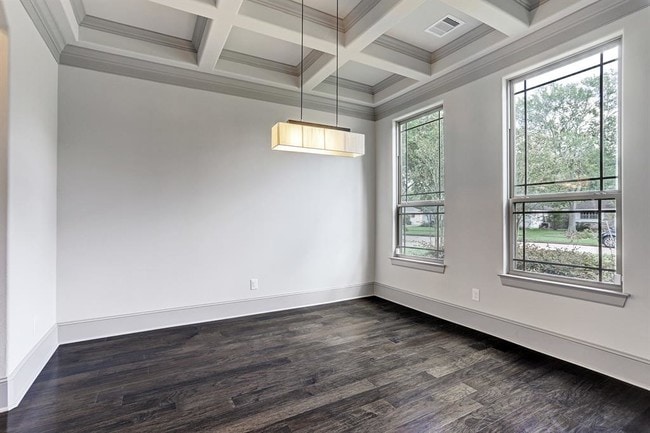 Building Photo - 12446 Nova Dr