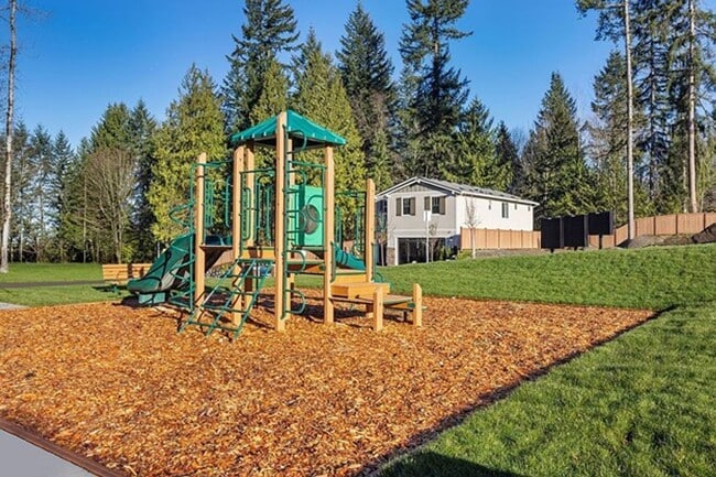 Building Photo - Elegant 4-Bed, 4-Bath 3-Story Home with Gourmet Kitchen & Private Backyard