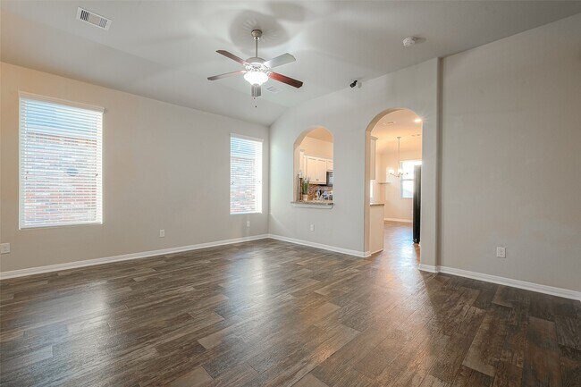 Foto del edificio - 5207 Chester Springs Ln