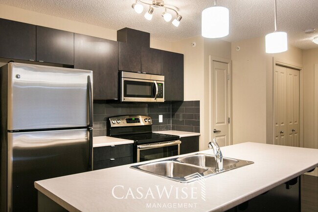 Photo du bâtiment - 340-340 Windermere Rd NW