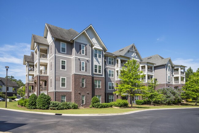 Building Photo - Vestavia Reserve