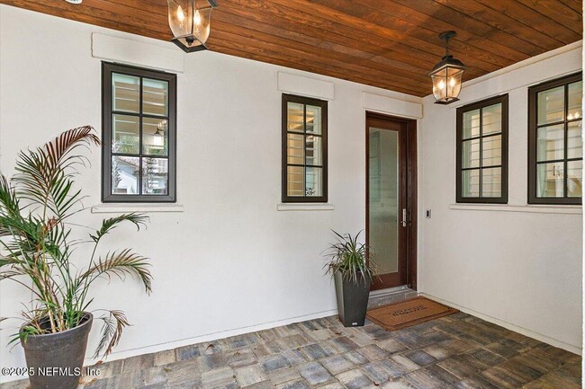 Building Photo - 14350 Marina San Pablo Pl