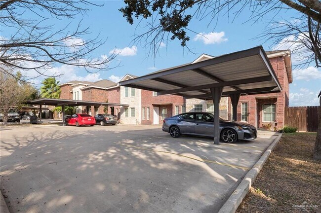 Foto del edificio - 12 S 48th Ln