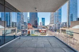 Building Photo - 1747 Leonard St
