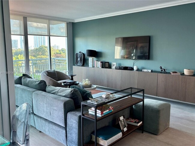 Foto del edificio - 2021 SW 3rd Ave