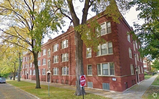 Building Photo - 5100 N Winchester Ave