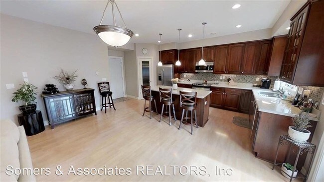 Building Photo - 3 br, 3 bath House - 482 West Pointe Circle.