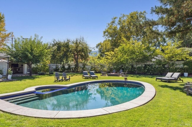 Foto del edificio - 760 Zinfandel Ln