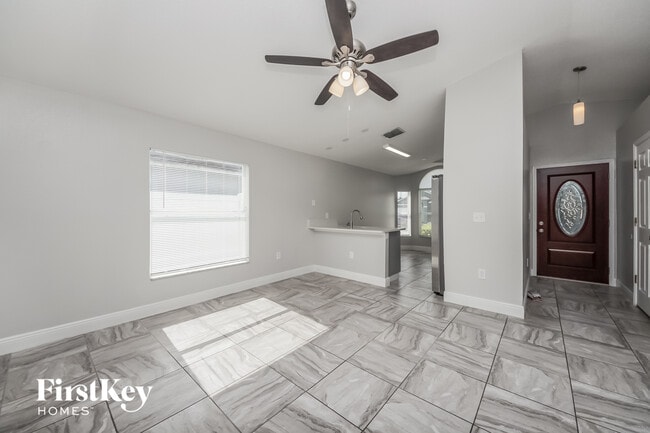 Foto del edificio - 4117 Berkshire Bay Ct