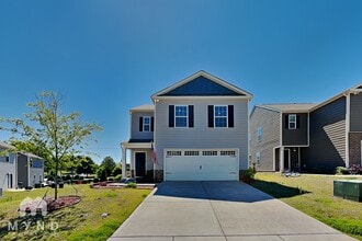 Building Photo - 2140 Redstone Dr