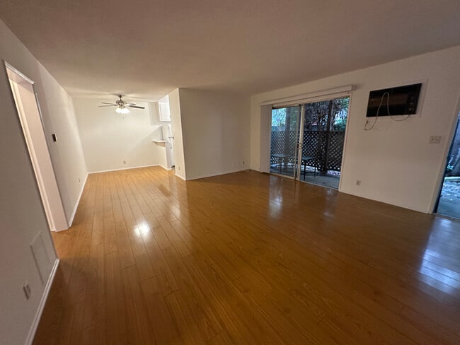 Photo - 1906 Pelham Ave Apartment