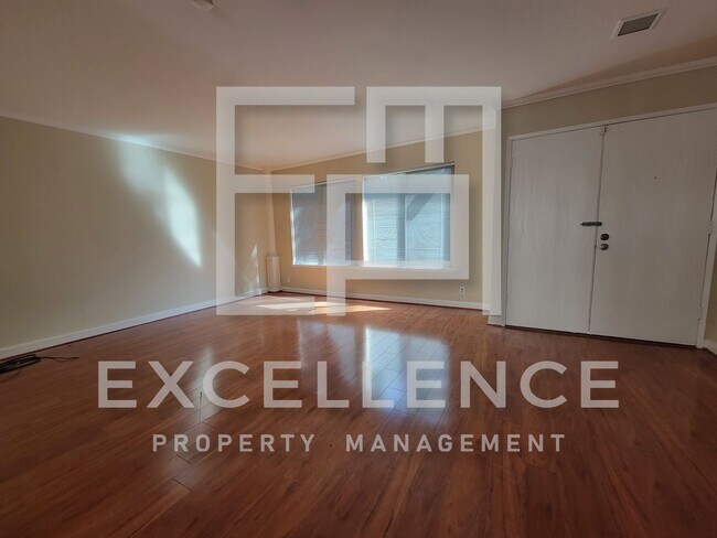Foto del edificio - 3/2.5 Townhouse with 2 Car Garage,