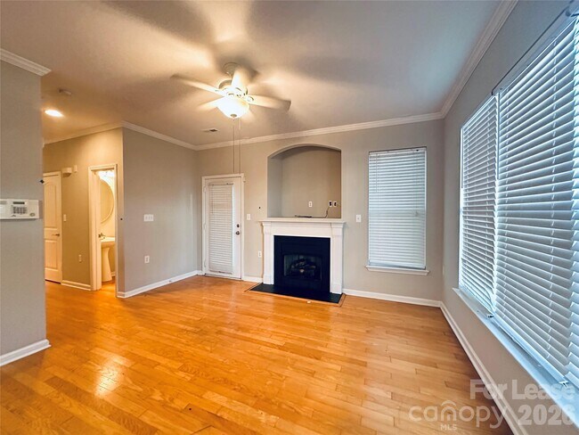 Building Photo - 15402 St Christopher Ct