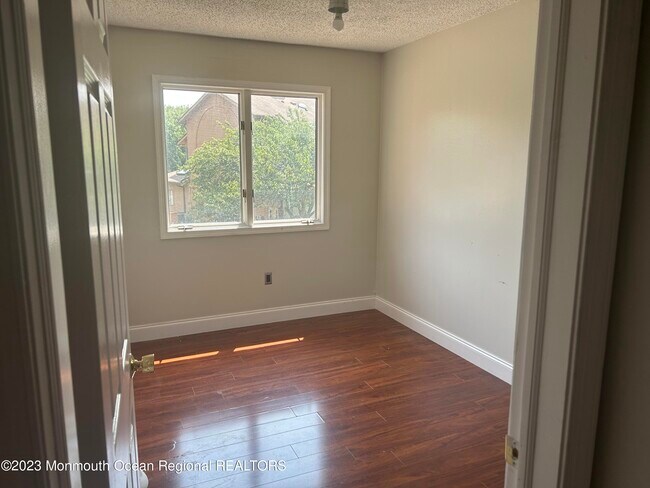 Building Photo - 83 Brandywine Ct