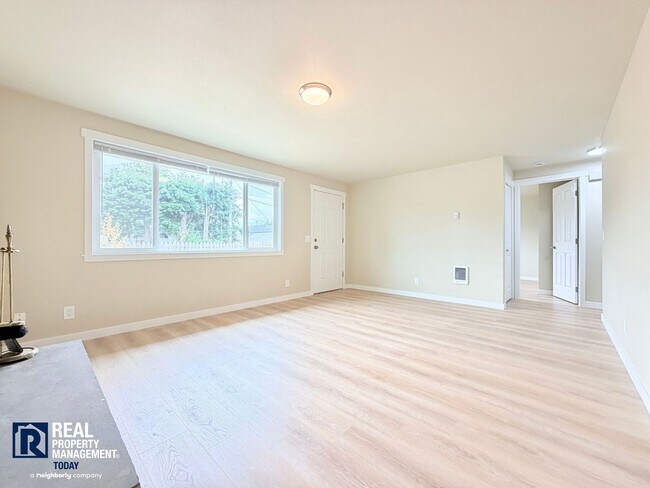 Foto del edificio - 11104 Ainsworth Ave S