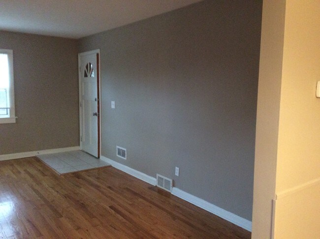 Foto del edificio - 5231 Ralph Ave