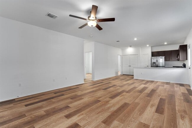 Building Photo - 7704 Poppy Petal Dr