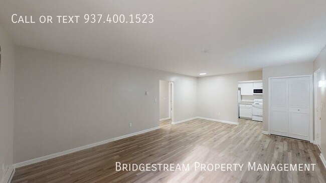 Building Photo - Charming 2-Bedroom Retreat at 461 N Broadw...