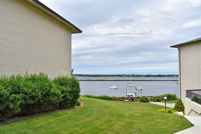 Foto del edificio - 400 Narragansett Pkwy