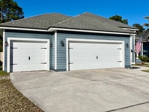 Building Photo - 3955 Hammock Bluff Cir