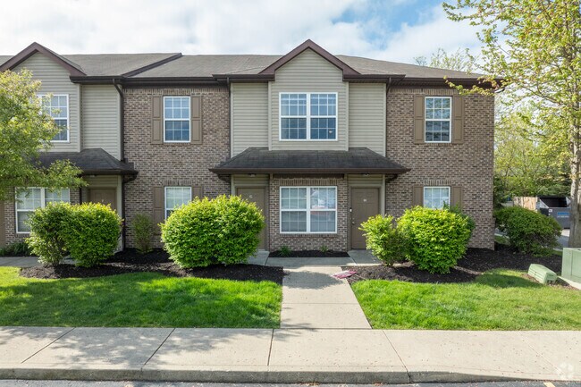 Frente del edificio - Northampton Village Apartments