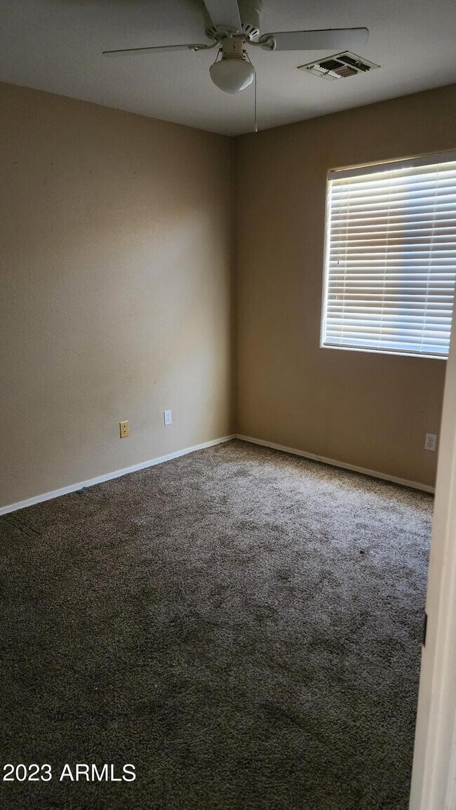 Foto del edificio - 447-15116 Fillmore St