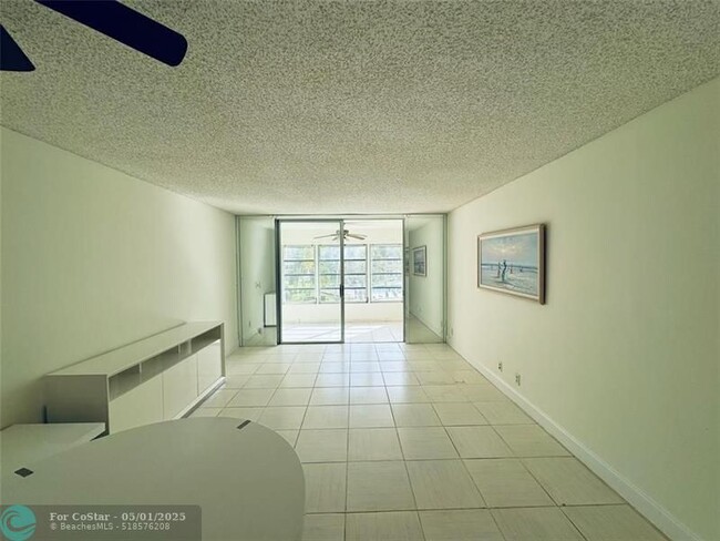 Building Photo - 6700 Royal Palm Blvd