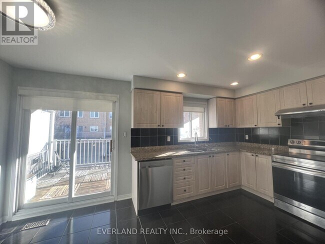 Photo du bâtiment - 15 Orchid Rd