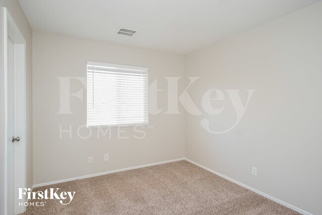 Building Photo - 7475 Ademar St