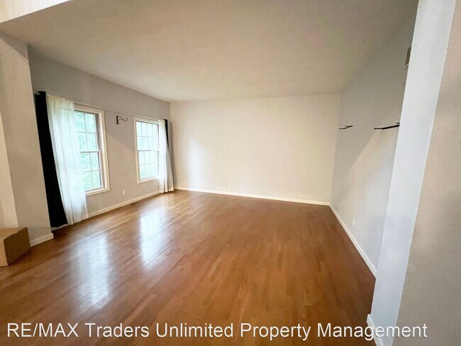 Building Photo - 5 br, 4.5 bath House - 7109 Ridgebrook Drive