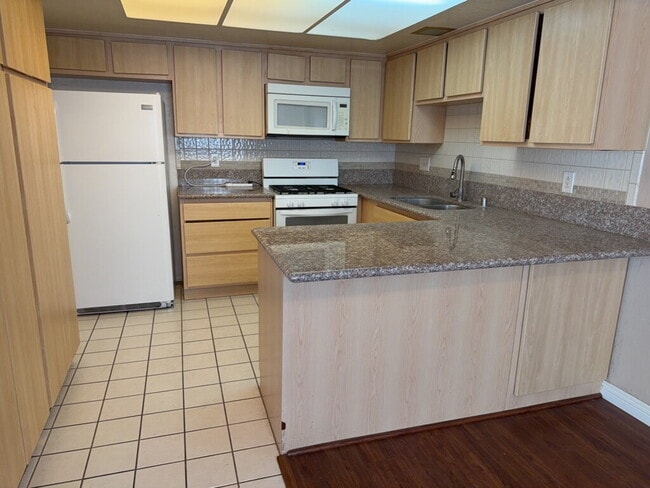 Photo - 797 Daffodil Dr Apartment