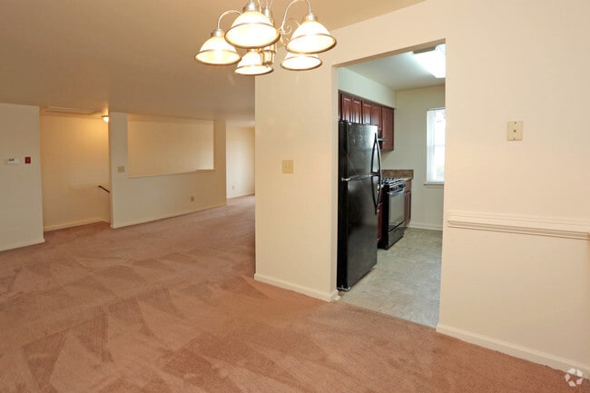 Interior Photo - Cunnigham Apartments