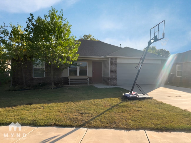 Building Photo - 10608 SW 22nd St