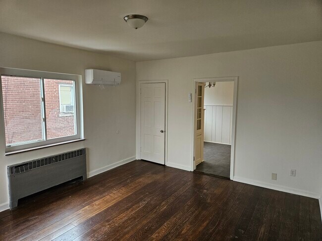 Living Room - 4748 Reading Rd Apartments