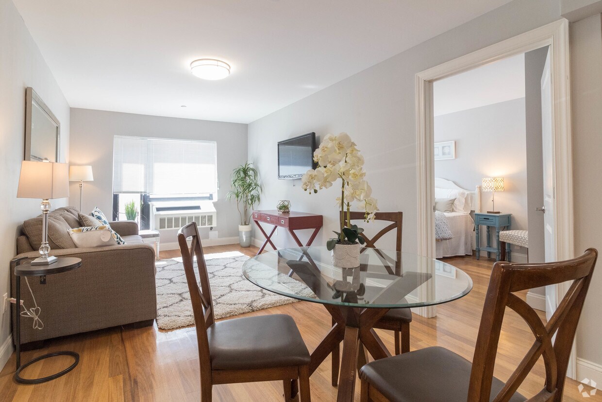 Middletown Pelham Bay Apartments For Rent Bronx Ny Apartments Com